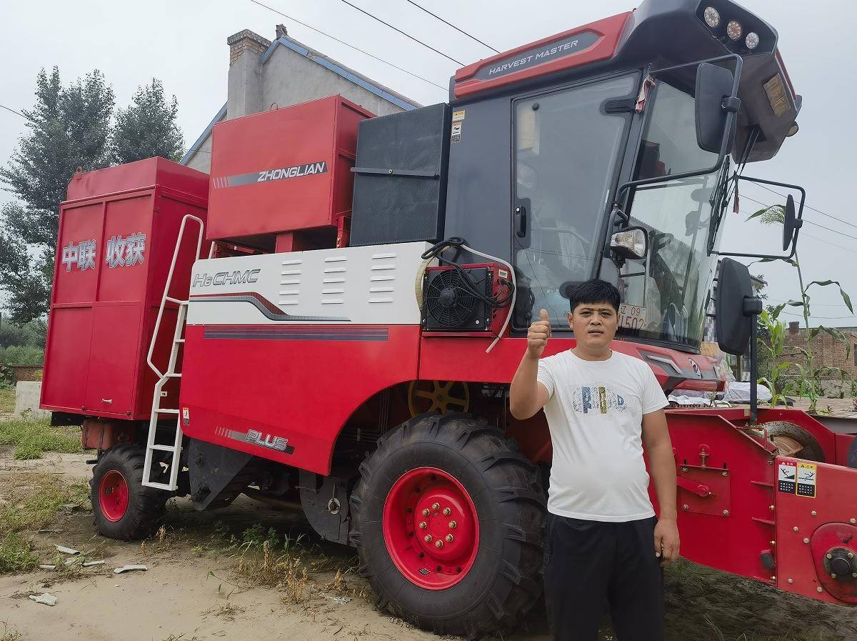 Zhonglian Harvest made me love the peanut harvesting industr